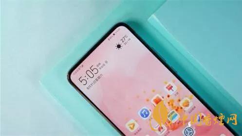 華為暢享20plus和realmev3哪個好？兩款手機參數(shù)對比測評